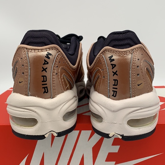W Air Max Tailwind IV - Picture 5 of 11
